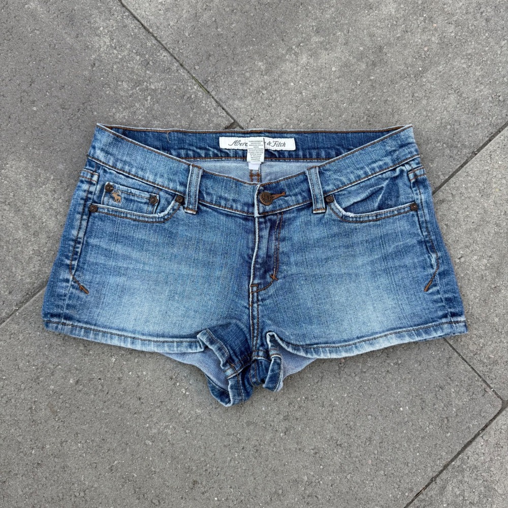 Abercrombie & Fitch Womens Low Rise Denim Shorts Blue Medium Wash Size 6